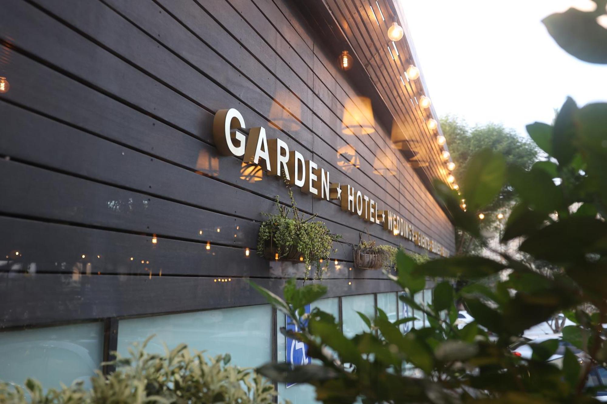 Garden Hotel Boutique & Events 하이파 외부 사진